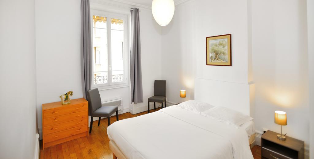 Appart' Rousseau Lyon Exterior photo